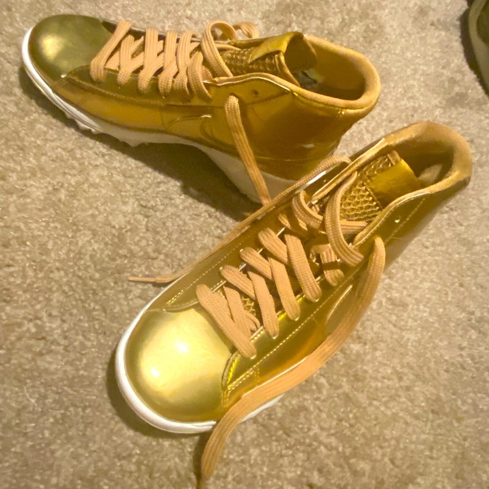 May Sale (Gold Nike Blazers- SOLD)
